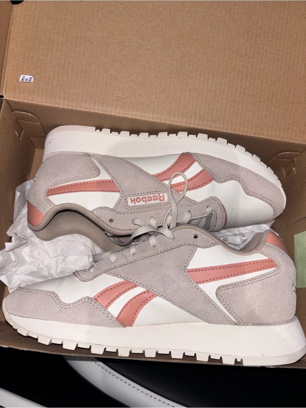 Reebok Classic Women's Pink & Gray Suede Sneakers Size 7